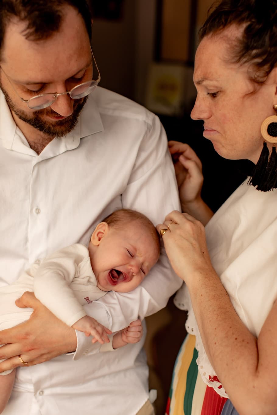 Mon bébé tousse, s'agite, lâche le sein : est-ce que j'ai un « réflexe d'éjection fort » ?